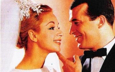 Βουγιουκλάκη - Παπαμιχαήλ: Σπάνιο κλικ με τον έφηβο γιο τους στα '80s