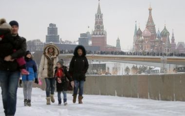 Ευχαριστημένοι από τη ζωή τους είναι περίπου οι μισοί Ρώσοι πολίτες