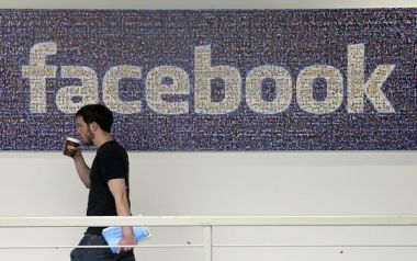 Facebook: Νέο σκάνδαλο με την καταγραφή των κλήσεων και των μηνυμάτων στα Android smartphones…