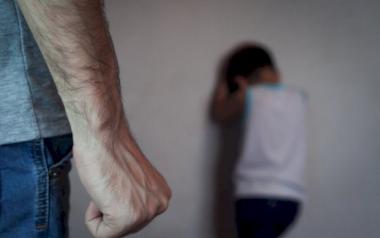 Η κοινωνία μας δείχνει μία απάθεια στην βία ή κάνω λάθος;