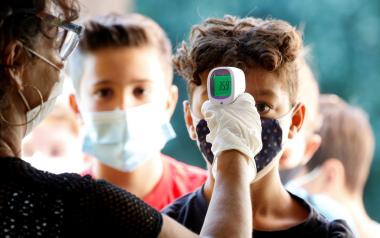 Συναγερμός στην Ευρώπη από μυστηριώδη κρούσματα ηπατίτιδας σε παιδιά