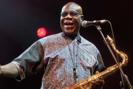 Το λιοντάρι της Αφρικής Manu Dibango (12/12/1933 – 24/3/2020)