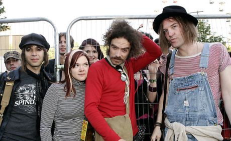 The Dandy Warhols, ουσιαστικά αυτό το τραγούδι τους έκανε, αλλά και τους τελείωσε