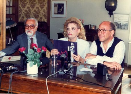 Γιώργος Παπαστεφάνου, Καλησπέρα Κύριε Έντισον, σε δίσκους