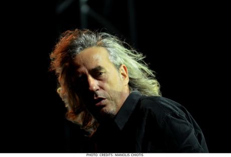 Η μουσική ενώνει, όσοι έχουν αντίθετη γνώμη είναι 'αλλού'