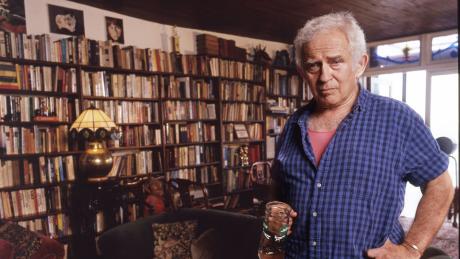 'Εξι βιβλία του Norman Mailer που θα μπορούσαμε να διαβάσουμε