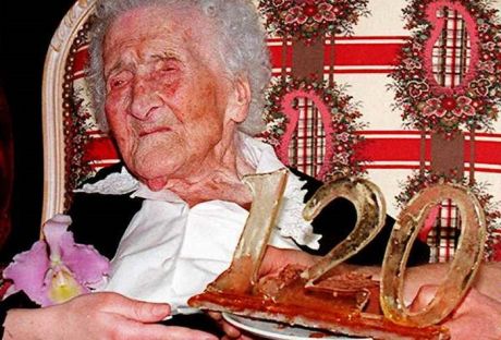 Σκάνδαλο στα ρεκόρ Γκίνες με το γηραιότερο άτομο του κόσμο - Η Κόρη της πιθανώς πλαστογράφησε την ταυτότητα της!