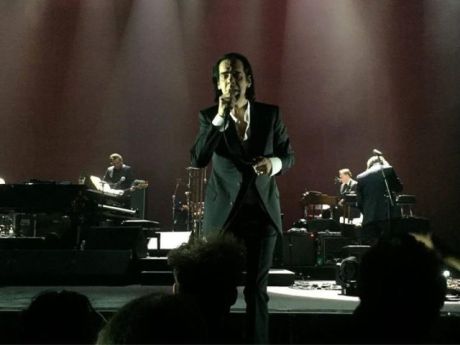 Nick Cave πάντα αγαπημένος, εντυπωσίασε τους φίλους του στην Ελλάδα