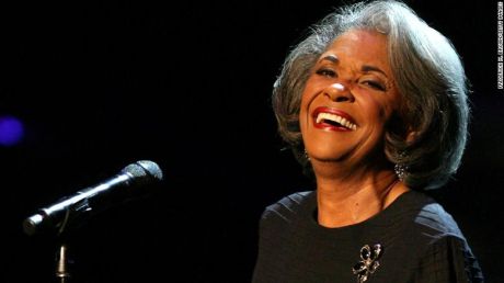 Πέθανε χθες η Nancy Wilson, ήταν 81 ετών 