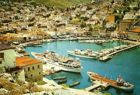 Μία νοσταλγική καλοκαιρινή βόλτα στα νησιά της Ελλάδας του '70...