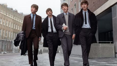 Η σχέση των Beatles με τον James Bond