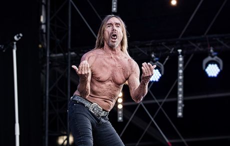 O Iggy Pop επιλέγει 10 τραγούδια για αυτοκίνητα