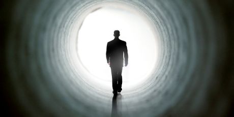 Άνδρας που ήταν νεκρός για μερικά λεπτά περιγράφει τη ζωή μετά θάνατον
