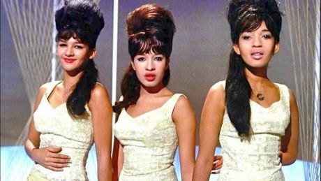 Be My Baby-Ronettes