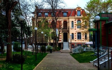 Βίλα Γιακό Μοδιάνο: Σημερινό Λαογραφικό Μουσείο