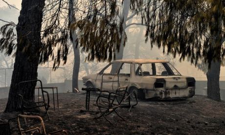 Συγκινεί η ιστορία της μητέρας που έχασε τα πάντα στην πυρκαγιά