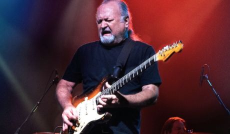 Διαχρονικά άλμπουμ βγαίνουν ακόμα και σήμερα...