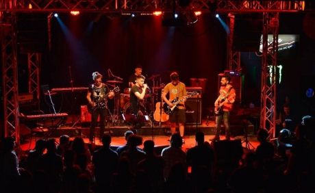 Κλεμμένοι Αναπτήρες: Είναι αυτή η νέα μπάντα που θα μας απασχολήσει τα επόμενα χρόνια;