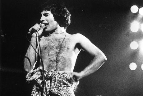 Πέρασαν 40 χρόνια - We Will Rock You - Queen