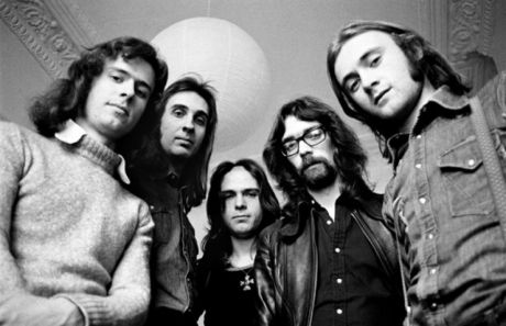 Και ο Steve Hackett στην διάθεση των Genesis αν τον χρειασθούν