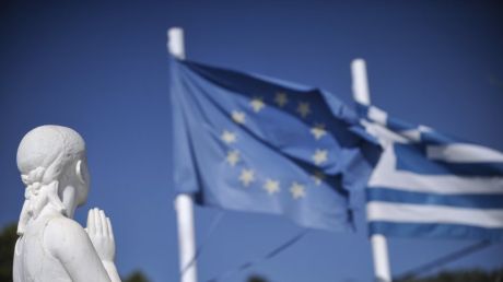 Έλληνες ο πιο δυστυχισμένος λαός της Ευρώπης