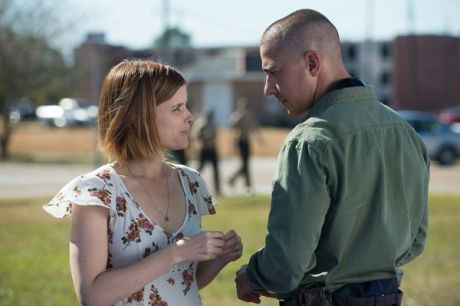 Ένα εισιτήριο έκοψε η νέα ταινία του Shia LaBeouf στην Βρετανία...