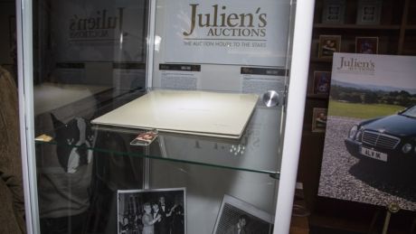 Ο πιο ακριβός δίσκος που πουλήθηκε ποτέ σε δημοπρασία... 