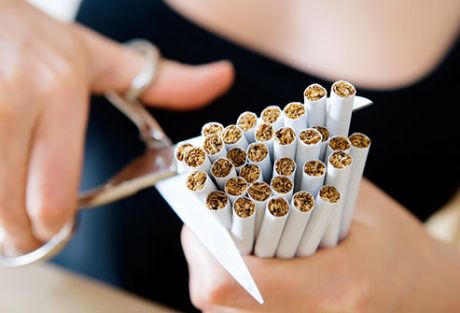 4 τρόποι για να κόψετε το κάπνισμα: Οδηγίες βήμα-βήμα από τους ειδικούς
