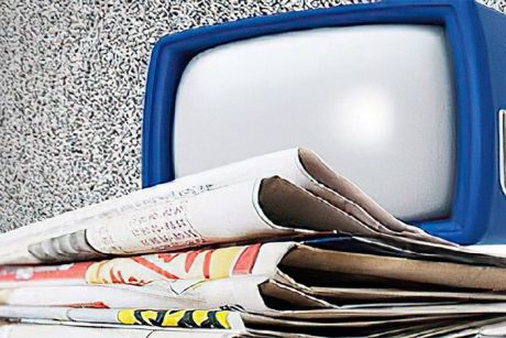 Συνήθως κάθε μέρα τα ΜΜΕ υιοθετούν ένα από τα θέματα μας 