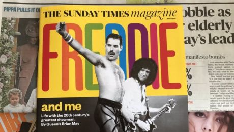 Brian May: Δεν μπορείς να πολεμάς την βία με βία
