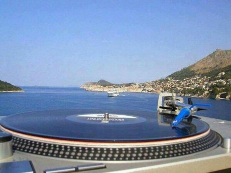 Αρνητικά τα μηνύματα για το ενδιαφέρον στην μουσική