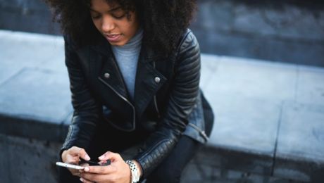 Εθισμένος σε Internet και τηλεόραση ο σύγχρονος άνθρωπος