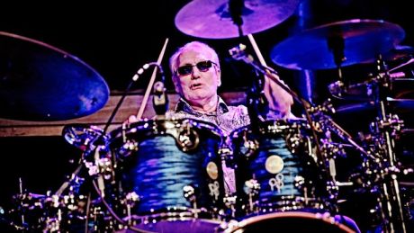 Αναρρώνει ο ντράμερ των Cream, Ginger Baker 