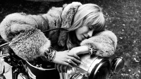 Συνέντευξη της Marianne Faithfull στο Rolling Stone