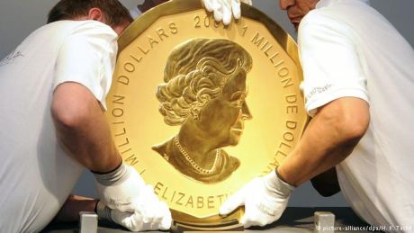 Ξεκίνησε η πολύκροτη δίκη για το πώς εκλάπη το χρυσό νόμισμα 100 κιλών από το μουσείο Μπόντε