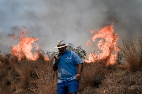 Δεν έχει τέλος ο πύρινος εφιάλτης, Φωτιά στη Νότια Εύβοια: Εκκενώνεται το Μαρμάρι