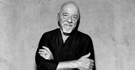 Paulo Coelho:Όποτε ο Θεός θέλει να σώσει έναν άνθρωπο στέλνει κάποιον να τον αγαπήσει...