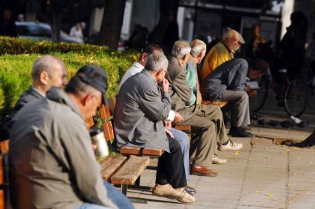 Ελλάς: H τρίτη πιο γερασμένη χώρα στον αναπτυγμένο κόσμο, τι απειλεί την υγεία μας