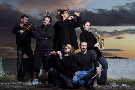 Πώς μια πόλη μετατρέπεται σε μουσική; Η Στέγη φέρνει το Ώτων Project με ARTéfacts ensemble και Ventus ensemble