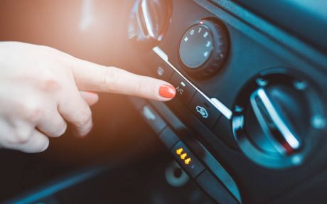 Πότε χρησιμοποιούμε την ανακύκλωση αέρα στο κλιματιστικό του αυτοκινήτου;