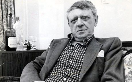 Anthony Burgess, συγγραφέας του 'Κουρδιστό Πορτοκάλι', ντοκιμαντέρ