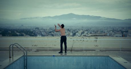 Οι «Όρνιθες» του Μπάμπη Μακρίδη κάνουν πρεμιέρα στην Ελλάδα στο ψηφιακό κανάλι του Ιδρύματος Ωνάση