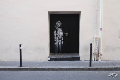 Εκλάπη έργο του Banksy από την έξοδο κινδύνου του Bataclan