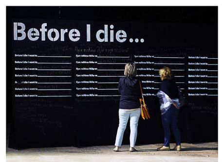 Confessions / before i die, από την διάσημη εικαστικό Candy Chang