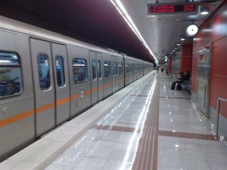 Άλλη μια μέρα απεργίας των 'βολεμένων' εις βάρος αυτών που δεν μπορούν να αντιδράσουν 
