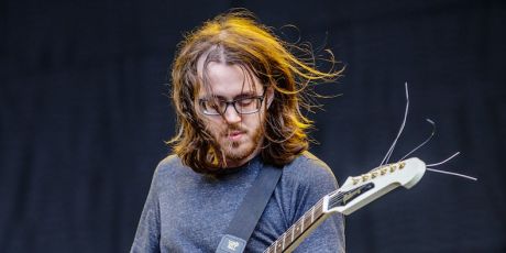 Up to the Surface-Cloud Nothings