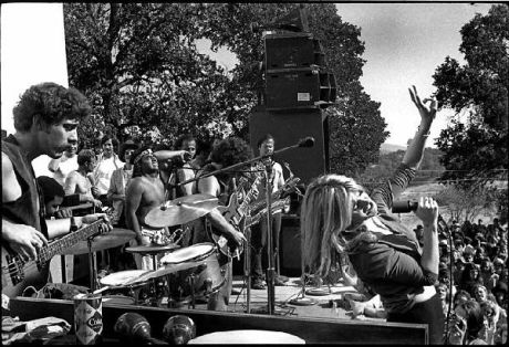 Cold Blood: Ανάμεσα στις πρωτοπόρες μπάντες στον ήχο που θα καθιερωνόταν από γκρουπ όπως οι Blood Sweat and Tears, Chicago, κλπ...