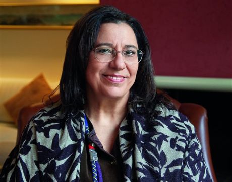 Η ωραία Ελένη-Μαρία Φαραντούρη