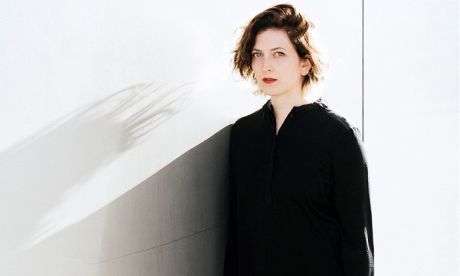 L’Ensemble ensEmble: Η Γαλλίδα πιανίστρια και συνθέτρια Εβ Ρισέ, έρχεται το Σάββατο στη Στέγη!