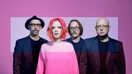 Oi Garbage μιλούν για το  "20 Years Queers"  Tour  τους...